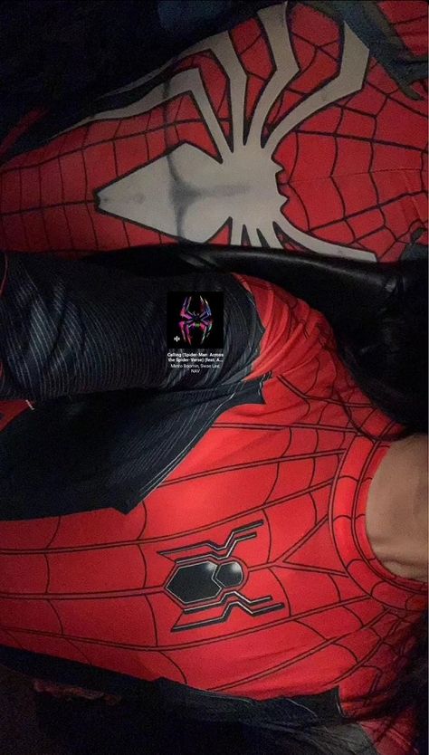 Spider Man Couple Costume, Spiderman Couple, Spiderman Room Decor, Fast And Furious Cast, Spider Men, Spiderman Costume, Spiderman Art Sketch, Cute Relationship Photos, Love My Man