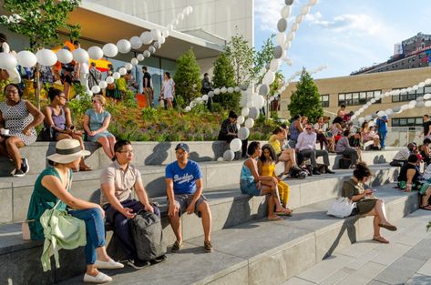 Grain Collective designs a flexible-use space for the Brooklyn community | #square #plaza #newyork #landscapearchitecture #landscapedesign #trees #city #cityplaza #brooklyn #steps #terraces #amphitheater #people Community Space Design, Amphitheater Architecture, Public Plaza, Brooklyn Image, Downtown Brooklyn, World Landscape, Public Theater, Public Square, Group Project