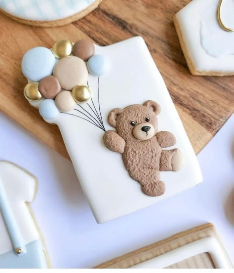 Teddy Bear Biscuits, Teddy Bear Shower Cookies, Teddy Bear Royal Icing Transfers, Teddy Cookie, Blue Baby Shower Cake, Baby Shower Biscuits, Teddy Bear Baby Shower Theme, Boy Baby Shower Centerpieces, Teddy Bear Cookies