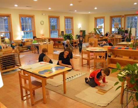 Peaceful Pathways Montessori Academy is a fully accreditited Christian Montessori school that serves childen ages 15 months through 9th grade. Yorkville Illinois, Toddler Montessori, Montessori Environment, Schools Around The World, Toddler Class, Toddler Classroom, American School, Montessori Classroom, Montessori School