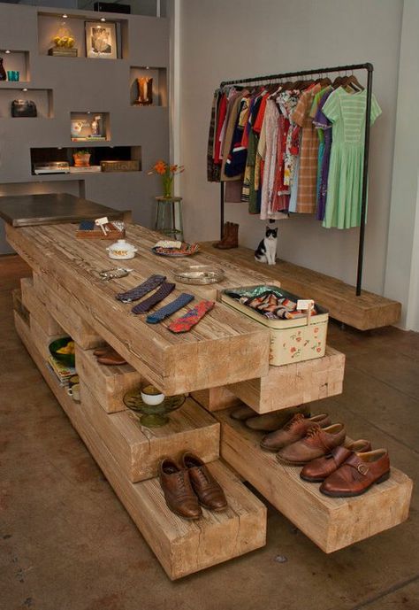 Vintage boutique in downtown Phoenix....I like all the wood utilized for display Repurposed Retail Display, Shoe Display Boutique, Creative Store Design, Thrift Shop Layout Display Ideas, Diy Retail Display Ideas, Tables For Boutique, Outdoor Shop Design, Shoes Display Ideas, Rustic Retail Store Design