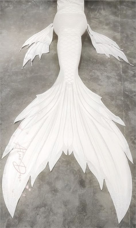 Siren Tails Aesthetic, H20 Mermaid Tails, Black And White Mermaid Tail, Ekor Mermaid Aesthetic, Siren Body Base, Pink Mermaid Tail Aesthetic, Mermaid Tail Claims, White Mermaid Tail Aesthetic, Mermaid Oc Ideas