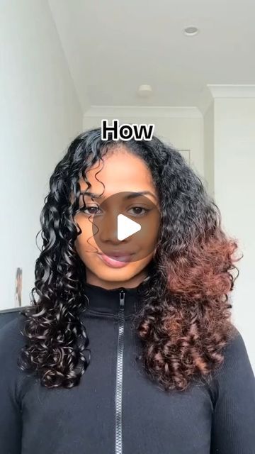 Ovegàn Curls on Instagram: "Beginner guide to juicy, defined curls 🫧 🌱 Products used: Curl Smoothie (thick) & Curl Styling Gel  . . . #curlyhair #curls #culyhairstyles #curly #curlygirlmethod #curlynaturalhair #curlsfordays #curlygirls #curlygirl #curlyhairdontcare #curlbox #curlycommunity #curlybeauties #curlyhairstyle #curlcrush #curlscurlscurls #curlsundestood #curlyhaircare #curlynatural #curlyhairproblems #curlycommunity #curlcurl #curlybarbie #curlybliss #curlsnstyle #curldefinition #curlyhairtutorial #curlyhairtransformation #beautifulcurlyhair #curlyhairmethod" Dark Naturally Curly Hair, How To Get Soft Curly Hair, What Order To Apply Curly Hair Products, How To Get Coily Hair Curls, Curly Wash Day Routine, How To Do Natural Curls, How To Define Curls Natural Hair, Define Curls Natural Hair, How To Get Defined Curls