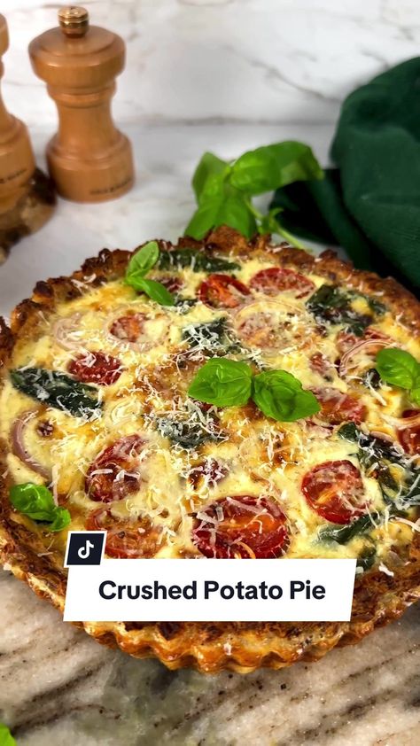 Shico on TikTok Boil Potatoes, Crushed Potatoes, Wilted Spinach, Smoked Cheese, Savory Tart, Potato Pie, Food Garnishes, Crispy Potatoes, Quiche Recipes