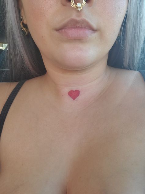 Women Throat Tattoo Small, Neck Heart Tattoos Women, Heart Throat Tattoos Women, Heart On Throat Tattoo, Red Heart Neck Tattoo, Heart Neck Tattoos Women, Red Heart Chest Tattoo, Heart Tattoo On Throat, Heart Tattoo On Chest Women