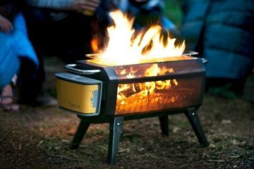 Best Outdoor Gadgets 2018 ;) Smokeless Fire Pit, Portable Fire Pit, Bbq Night, Weekend Camping Trip, Portable Fire Pits, Outdoor Gadgets, Modern Pergola, Portable Grill, Backyard Cookout