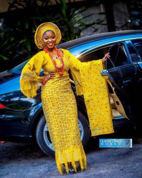 291 Likes, 2 Comments - olaitan lamidi (@olaitanlamidi) on Instagram: “Now Mrs Jaiyeola was all shade of fabulous on her traditional wedding day and we are glad we were…”