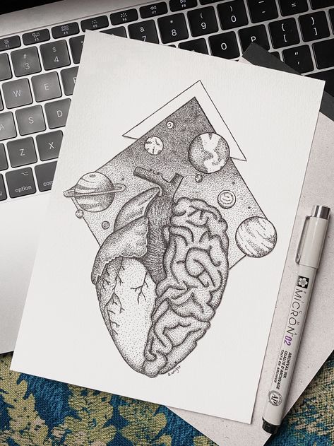 Health Sketch Art, Evil Heart Drawing, Aesthetic Brain Drawing, Brain Heart Drawing, Heart And Brain Drawing, Med Drawing, Brain Drawing Aesthetic, Brain Art Drawing, Art Heart Drawing