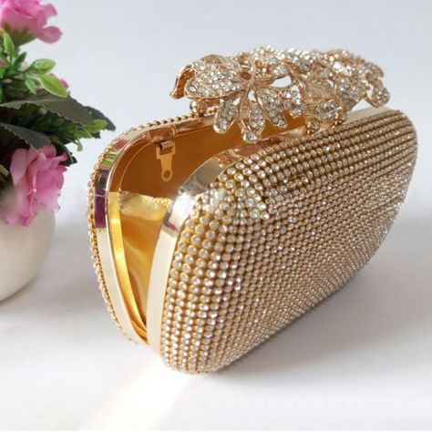 Bridal party wear hand bag Fancy Clutch Purse, Bridal Clutch Purse, Fancy Clutch, Prom Bag, Gold Gallery, Evening Clutches, Hand Bags For Women, Prom 2020, Rhinestone Clutch