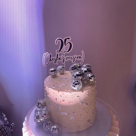 mirrorball taylor swift inspired cake! 🪩 Mirrorball Cake Taylor Swift, Taylor Swift Inspired Cake, Healthy Baking Alternatives, Sugar Free Pastries, Mirrorball Taylor Swift, Sweet 16 Party Planning, 9 Cake, Disco Cake, Xv Ideas