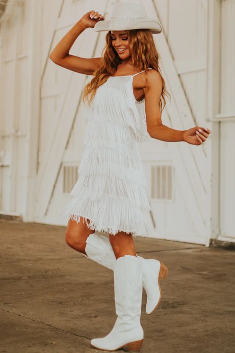 White Fringe Dress Outfit, White Fringe Dress Western, Short Wedding Dresses With Boots, White Dresses Country, White Fringe Dress Short, Short Wedding Dress With Cowgirl Boots, Country Bridal Shower Outfit, Reception Dress Western, Country Reception Dress