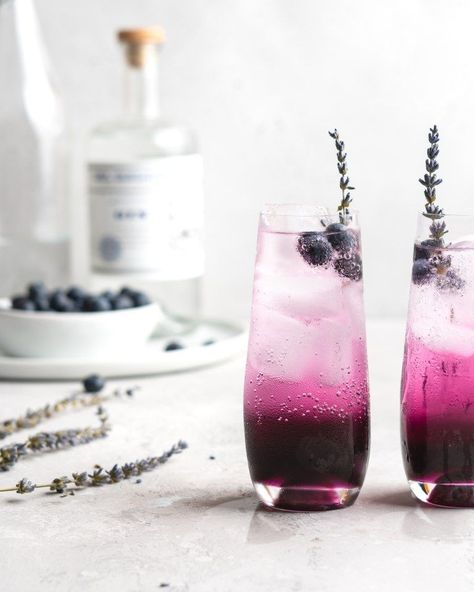 Blueberry Lavender Gin Sparkler on the feedfeed Blueberry Gin Cocktail, Lavender Drink, Lavender Simple Syrup, Blueberry Cocktail, Blueberry Gin, Gin Fizz Cocktail, Lavender Cocktail, Culinary Lavender, Lavender Syrup