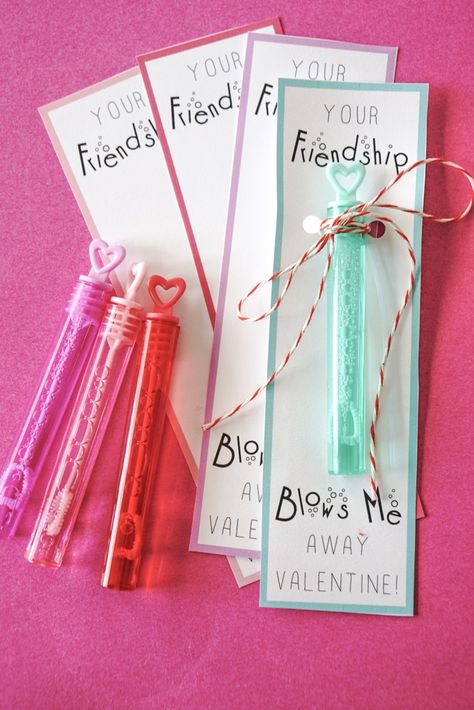 Valentines Bubbles, Sweetheart Candies, Pun Valentines, Valentines Projects, Cricut Valentines, Bubble Valentines, Pinterest Valentines, Bubble Popping, Roses Valentine