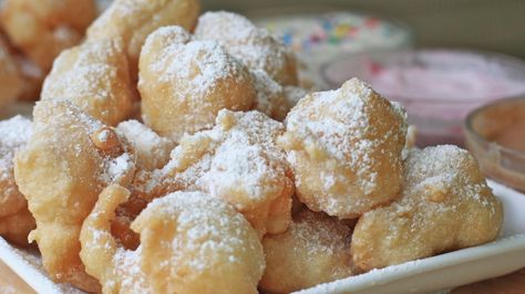 Delicious Miss Brown, Funnel Cake Bites, Homemade Funnel Cake, Funnel Cake Recipe, Cakes For Sale, Divas Can Cook, Cake Bites, Funnel Cake, No Cook Desserts