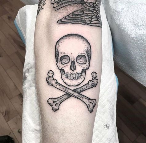 Skull And Crossbones Tattoo, Tattoo Ideas Skull, Crossbones Tattoo, Small Skull Tattoo, Stitch Tattoo, Bone Tattoos, Next Friday, Cool Small Tattoos, Tattoo Design Ideas