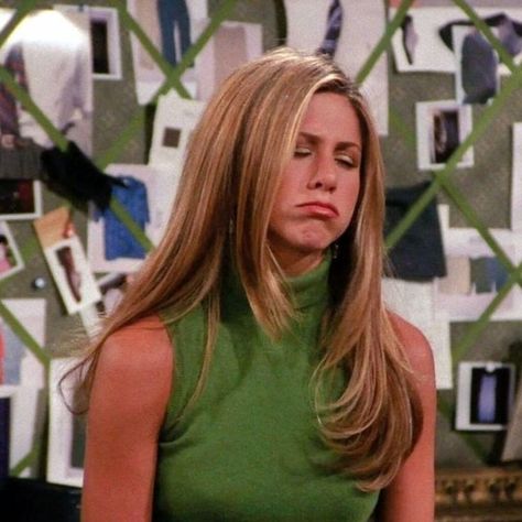 Rachel Green Hair, Quotes Girlfriend, Rachel Green Friends, Rachel Green Outfits, Jenifer Aniston, Jen Aniston, Friends Moments, Rachel Green, Stil Inspiration