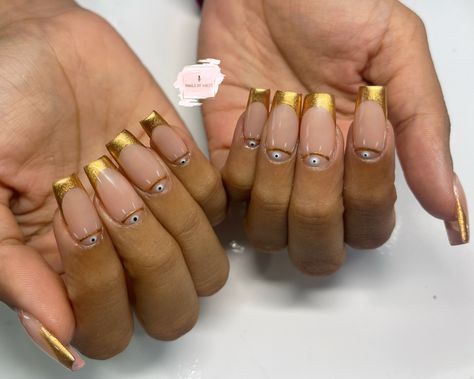 French Tips Gold, Gold French Tips, Nail Art Gold, Nude Nail Art, Gold French Tip, Nude Nail, Art Gold, Gold Chrome, French Tips