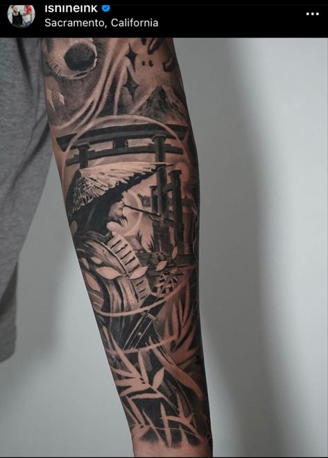 Negative Space Tattoo Sleeve, Negative Tattoo, Space Tattoo Sleeve, Negative Space Tattoo, Balance Tattoo, Tattoo Shading, Tattoos Arm, Men Tattoos Arm Sleeve, Men Tattoos