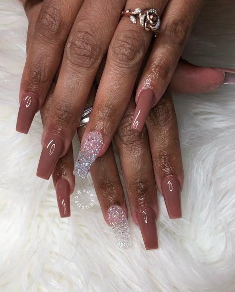 Nails on Black Women Nails Black Women, Girls Nail Designs, Brown Acrylic Nails, Opal Nails, Brown Nails Design, Black Acrylic Nails, Exotic Nails, Black Nail Designs, Nails Black