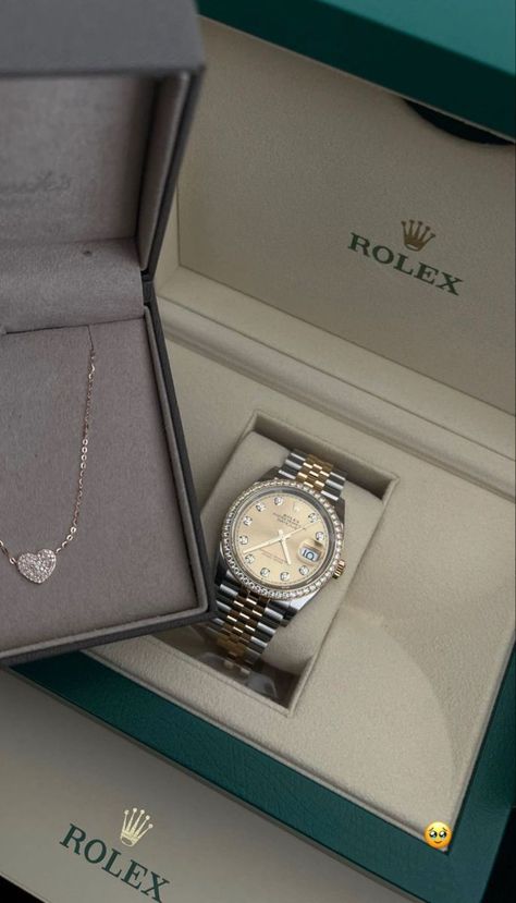 Luxury Stuff, Expensive Jewelry Luxury, Expensive Gifts, Luxe Jewelry, Rich Lifestyle, Luxury Lifestyle Dreams, Rolex Watch, Classy Jewelry, Money And Happiness