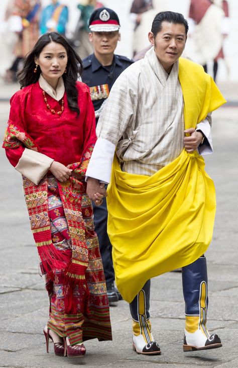 Asian Royalty, Jetsun Pema, National Clothes, Style Royal, Catherine Duchess Of Cambridge, Visit India, Familia Real, Duke Of Cambridge, Folk Dresses