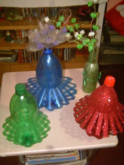 flowers made out of water bottles | see all 11 photos Plastic Bottles Crafts, Solar Light Crafts, Reuse Plastic Bottles, Plastic Bottle Flowers, Plastic Bottle Art, Plastic Bottle Crafts, Plastic Crafts, Recycled Art, Upcycled Crafts