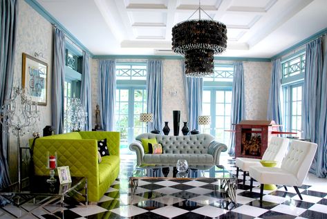 White Tile Living Room, White Tiles Living Room, Tile Living Room, Classic Style Living Room, Colonial House Interior, Contemporary Colonial, White Bungalow, Checkered Floor, Black And White Tile