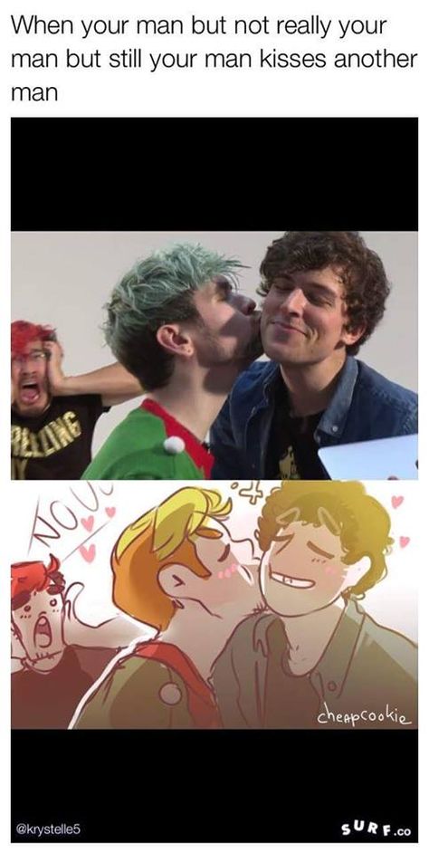 Septiplier during Cringemas | Mark and Jack kisses KickThePJ Mark X Jack, Mark And Jack, Septiplier Comic, Jacksepticeye Fan Art, Markiplier Jacksepticeye, Markiplier Memes, Youtube Memes, Jack And Mark, Youtube Gamer