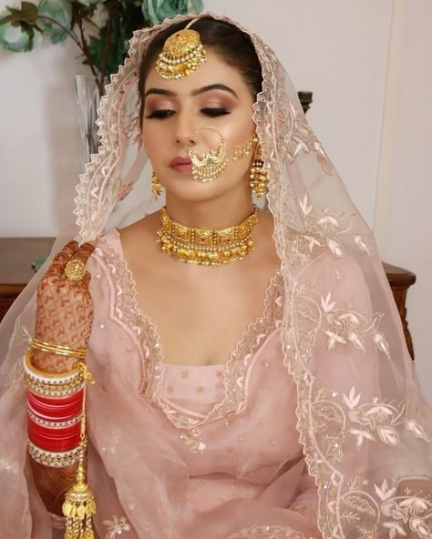 Pink Wedding Dress Indian, Pastel Pink Wedding Dress, Pastel Pink Wedding, Wedding Dress Indian, Bridal Suits Punjabi, Sikh Bride, Fake Wedding, Bridal Dupatta, Indian Bride Outfits