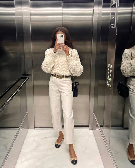 Symphony Of Silk, Symphony Of Silk Lorna, Off White Jeans Outfit, London Fashion Week 2023, Casual White Jeans Outfit, Cream Jeans Outfit, White Jeans Outfit Fall, White Denim Jeans Outfit, White Jeans Outfit Winter