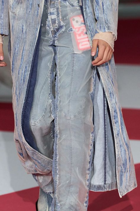 Diesel Spring 2023, Diesel Fashion, Spring 2023 Ready To Wear, 2023 Ready To Wear Collection, Apocalyptic Fashion, Diesel Denim, 2023 Ready To Wear, Spring 2023, City Style