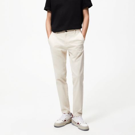 Zara Man Slim Fit Chino Pants Light Beige Color 5 Pocket Style Organic Cotton New With Tags Size 34 Cream Chinos Men Outfits, Cream Pants Outfit Men, Cream Pants Outfit, Zara Clothing, Chinos Men Outfit, Black Slim Fit Pants, Blue Pants Men, Black Chino Pants, Allen Solly