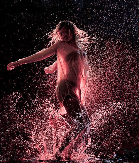 Rain Dance, Dance Like No One Is Watching, Shotting Photo, Idee Cosplay, Dance Movement, Shall We Dance, Learn To Dance, Dance Photos, Foto Art