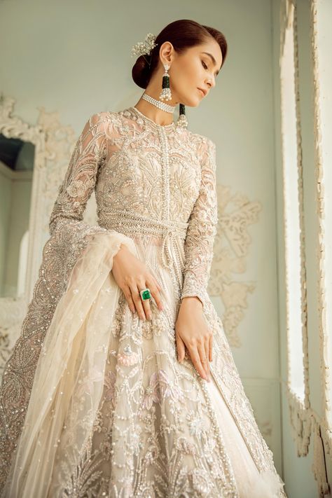 IRIS'19 – Suffuse Pengantin India, Walima Dress, Desi Wedding Dresses, Asian Bridal Dresses, Asian Wedding Dress, Bridal Dresses Pakistan, Pakistani Wedding Outfits, Indian Bridal Dress, Pakistani Bridal Dresses