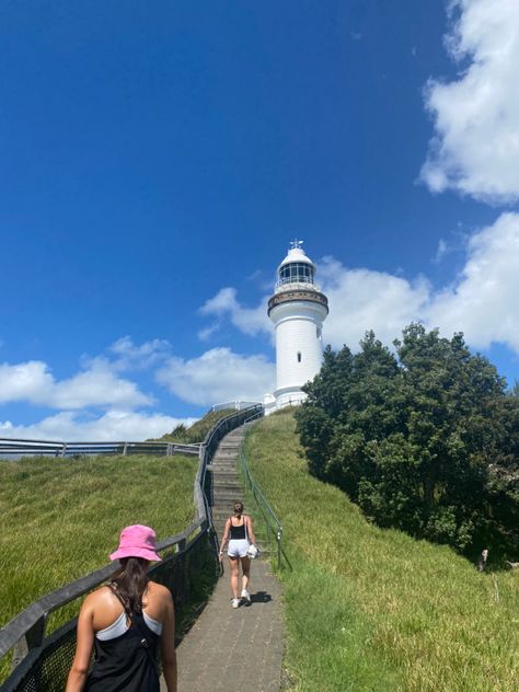 lighthouse byron bay East Coast Australia Aesthetic, Australia Trip Aesthetic, Byron Bay Lighthouse, Australia Vibes Aesthetic, Living In Australia Aesthetic, Australia Manifestation, Byron Aesthetic, Byron Bay Aesthetic, Australia Travel Aesthetic