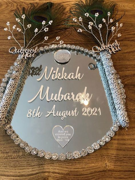 Nikha Pen And Mirror, Nikkah Pen Ideas, Small Nikkah Ideas At Home, Nikha Pen Decoration, Nikha Pen Design, Nikkah Pen Decoration Ideas, Nikah Pen Decoration Ideas, Silver Gift Items For Wedding, Nikkah Pen With Name