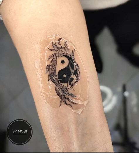 Yin Yang Spine Tattoo, Tatuagem Tony Country, Forearm Tattoo Quotes, Yin Yang Tattoo, Stomach Tattoos Women, Yang Tattoo, Simple Tattoos For Guys, Pisces Tattoos, Balance And Harmony