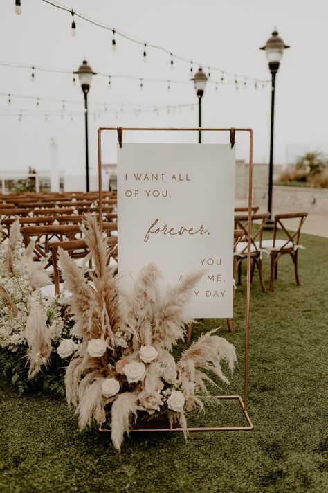 Western Themed Wedding, Grass Wedding, Boho Chic Wedding, Boho Wedding Decorations, Future Wedding Plans, Neutral Wedding, Salou, Western Wedding, Wedding Mood