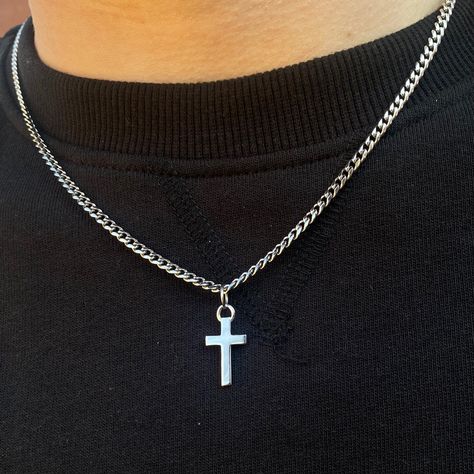 #cross #jesus #necklaceoftheday #silvernecklace #mensjewelry Cross Chain Necklace Men, Silver Cross Necklace Aesthetic, Cross Neckless, Silver Cross Necklace, Cross Jesus, Tough Girl, Jewellery Inspiration, Cross Chain, Meaningful Jewelry