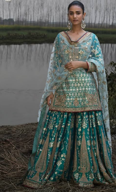 Heavy Garara Suits, Indian Outfits Lehenga, Simply Dress, Pakistani Fancy Dresses, Bridal Dress Fashion, Indian Bridal Dress, Indian Bridal Outfits, Bridal Dress Design, Fairy Fashion