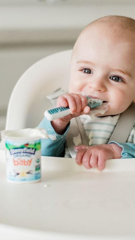 Best First Foods For Baby, Introduce Solids To Baby, First Foods For Baby, Foods For Baby, Baby Vitamins, First Foods, Parenting Win, Baby First Foods, Starting Solids