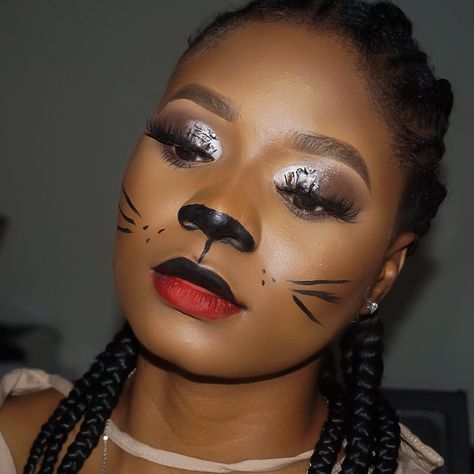 Kitty Face Makeup, Halloween Cat Face Makeup, Kitty Cat Makeup, Halloween Cat Face, Cat Face Makeup, Cat Makeup Tutorial, Simple Cat Makeup, Cat Halloween Makeup, Cheetah Face