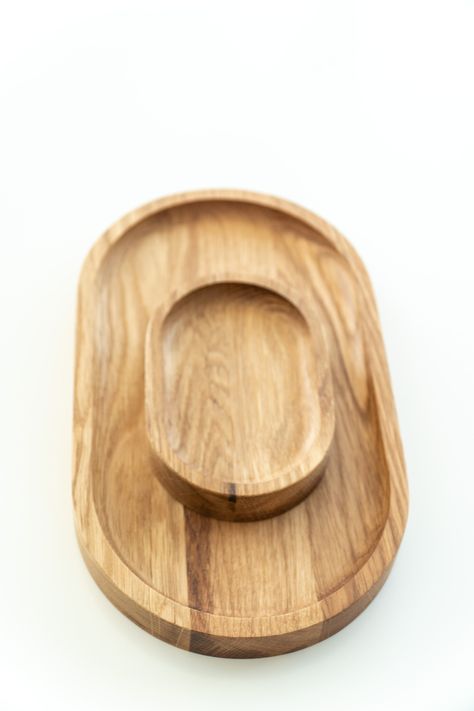 Oval Oak wood serving Tray Board Plate Natural 14 x 24 cm jewelry and coffee tray with modern design | valet tray organizer | wood coaster https://etsy.me/41YTrRx #bedroom #minimalist #rustichomedecor #breakfasttray #housewarminggift #giftfornewlyweds #ovalservingtray Wood Trays, Coffee Tray, Bedroom Minimalist, Wood Serving Tray, Valet Tray, Walnut Oil, Tray Organization, Serving Tray Wood, Oak Hardwood