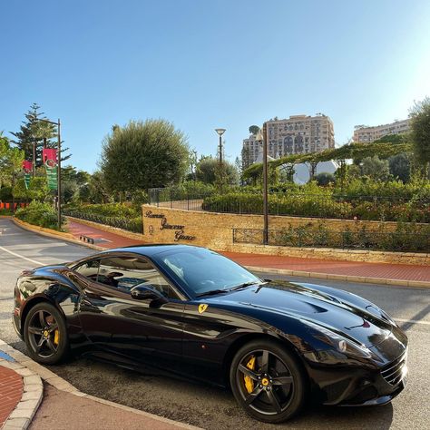 Ferrari California T Ferrari California Black, Ferrari California T, Ferrari California, Red Heads, Iron Horse, Best Luxury Cars, Pretty Cars, Luxury Cars, Dream Cars