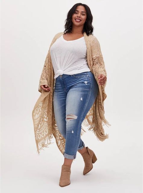 Plus Size Boho Outfit Ideas Boho Plus Size Outfits, Plus Size Winter Outfits, Boho Plus Size, Plus Size Kimono, Plus Size Fall Outfit, Plus Size Fall Fashion, Boho Style Outfits, Moda Chic, Outfit Look