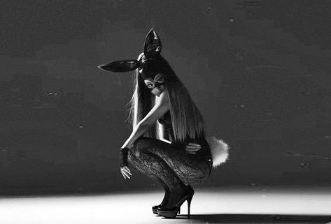 kar (taylor’s version) on Twitter: "ariana grande - dangerous woman photo shoot 2016 ~ a thread 🌙… " Nickelodeon Victorious, Ariana Grande Dangerous, Filmy Vintage, Ariana Grande Dangerous Woman, Sam & Cat, Dangerous Woman Tour, Ariana Grande Outfits, Ariana Grande Photoshoot, Ariana Grande Photos