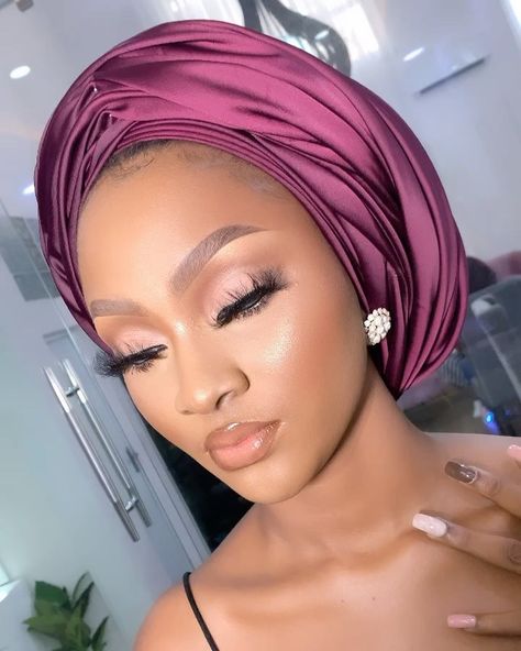 Simple Gele Styles Head Wraps, Nigerian Head Wrap Styles, Gele Styles Head Wraps, Nigerian Head Wrap, Gele Head Wrap, Headwrap Styles, Gele Styles, Aso Ebi Style, African Hair Wrap