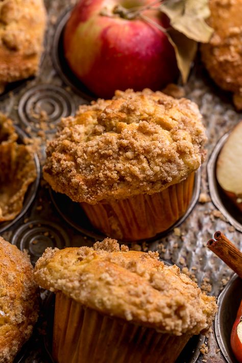 Apple Muffin Recipe, Apple Crumb Muffins, Apple Crumb Cake, Apple Streusel Muffins, Apple Pie Muffins, Apple Muffin, Crumb Cake Muffins, Apple Crumb Cakes, Apple Muffin Recipes