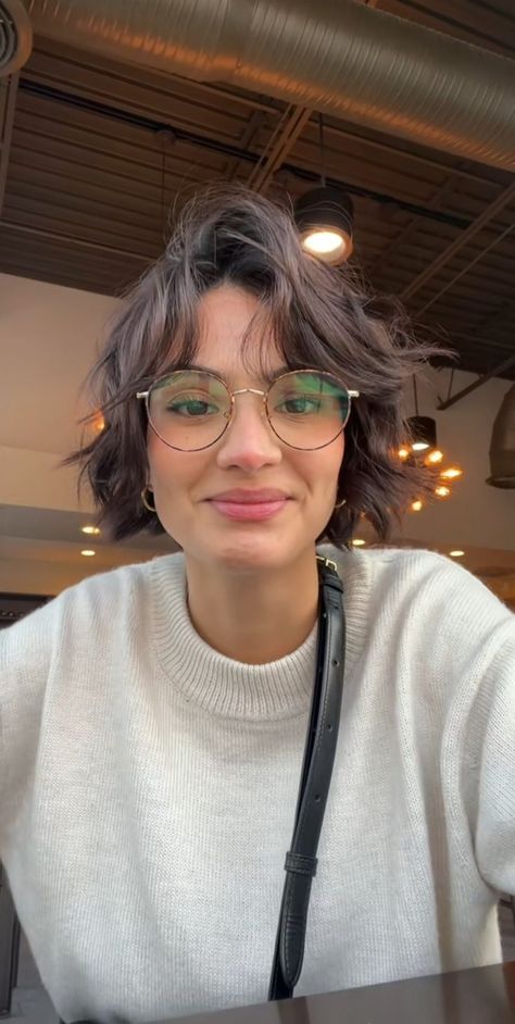 Top 50 Short Bob Hairstyles for Women in 2024 (Detailed Gallery + Video) | 50 Stunning Short Bob Hairstyles for Women Trending in 2024 | Aesthetic Women's Hairstyles & Haircut Inspo Short Hair Sweater Outfit, Glasses And Bob Hair, Short Hair Bob Round Face, Styling Glasses Outfit, Glasses And Short Hair Aesthetic, Haircut With Glasses Short, Bob And Glasses Aesthetic, Style With Glasses Outfit, French Bob With Bangs And Glasses