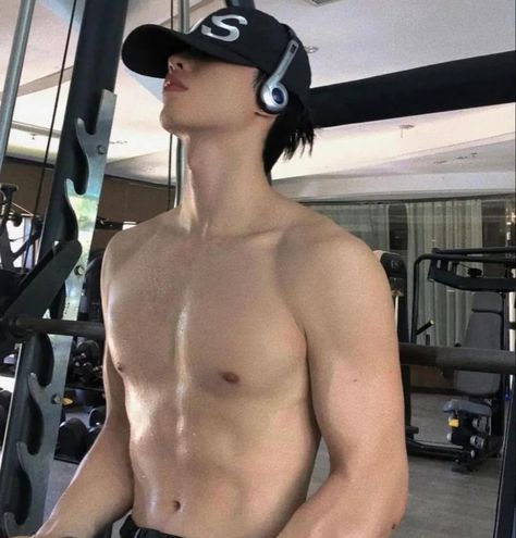 6 Pack Abs Men, Six Pack Abs Men, Kore Ulzzang, Asian Male Model, Faceless Men, Gym Boy, Men Abs, Gym Guys, Hot Abs